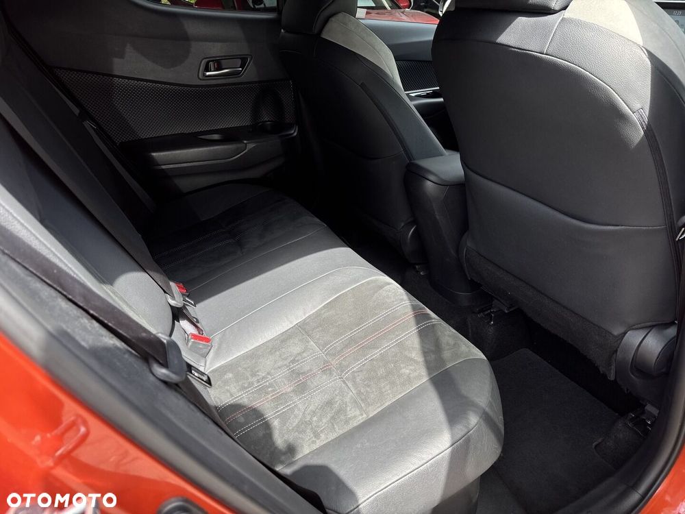 Toyota C-HR 2.0 Hybrid GR Sport - 31