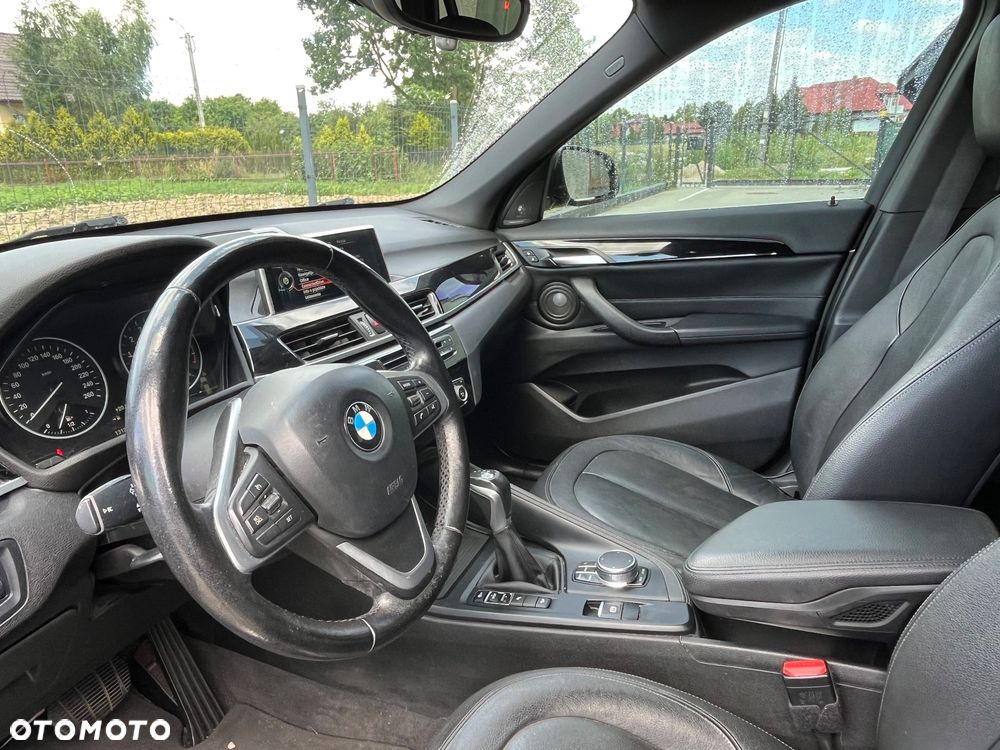 BMW X1 xDrive25i Sport Line - 39
