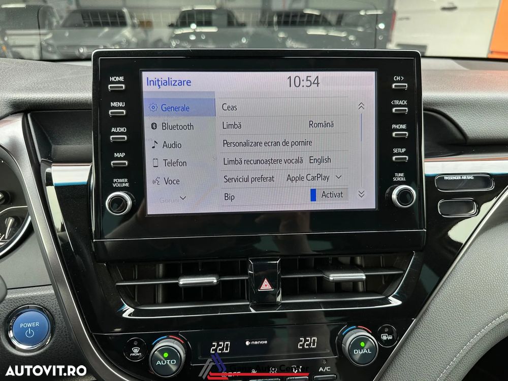 Toyota Camry Executive - 27