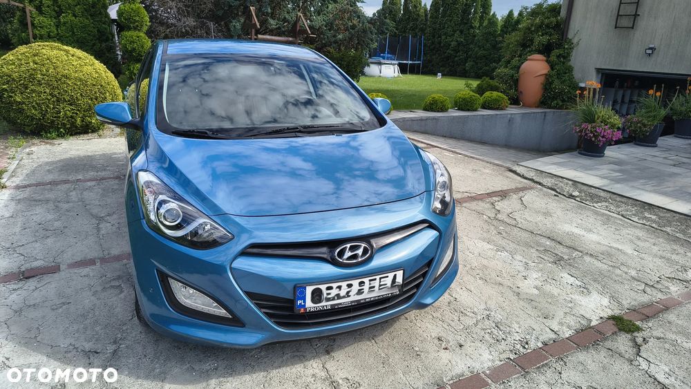 Hyundai i30 1.6 GDI Comfort - 1