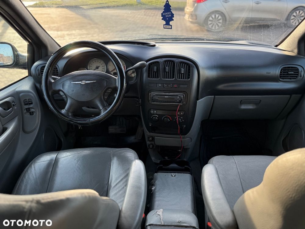 Chrysler Voyager 2.8 CRD Automatik Comfort - 24