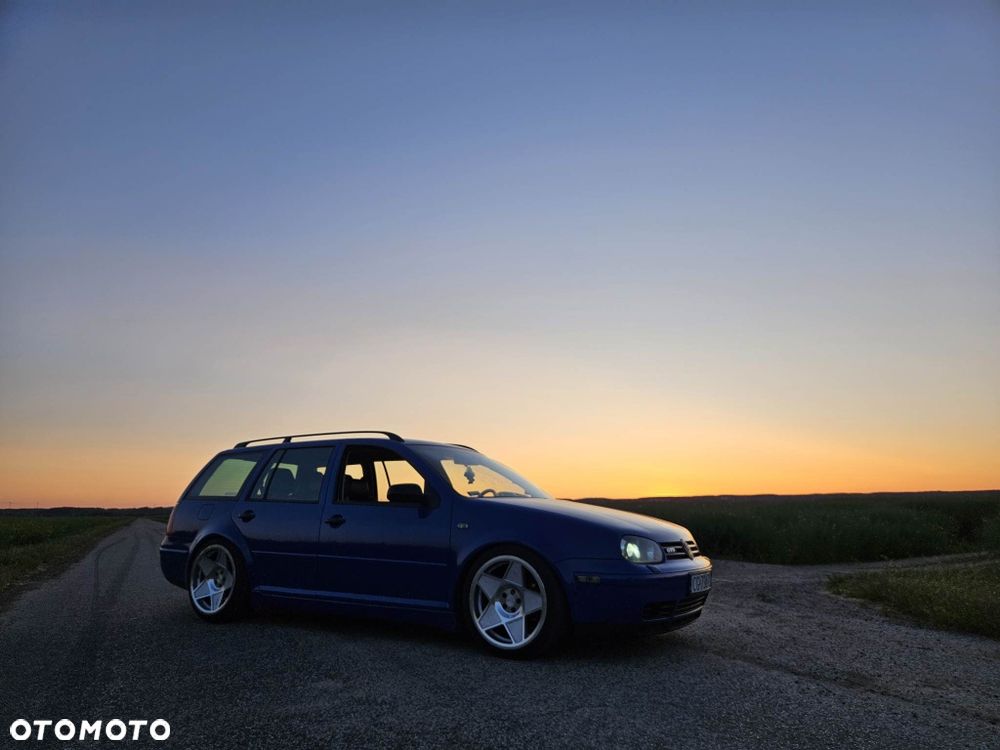 Volkswagen Golf Variant - 2