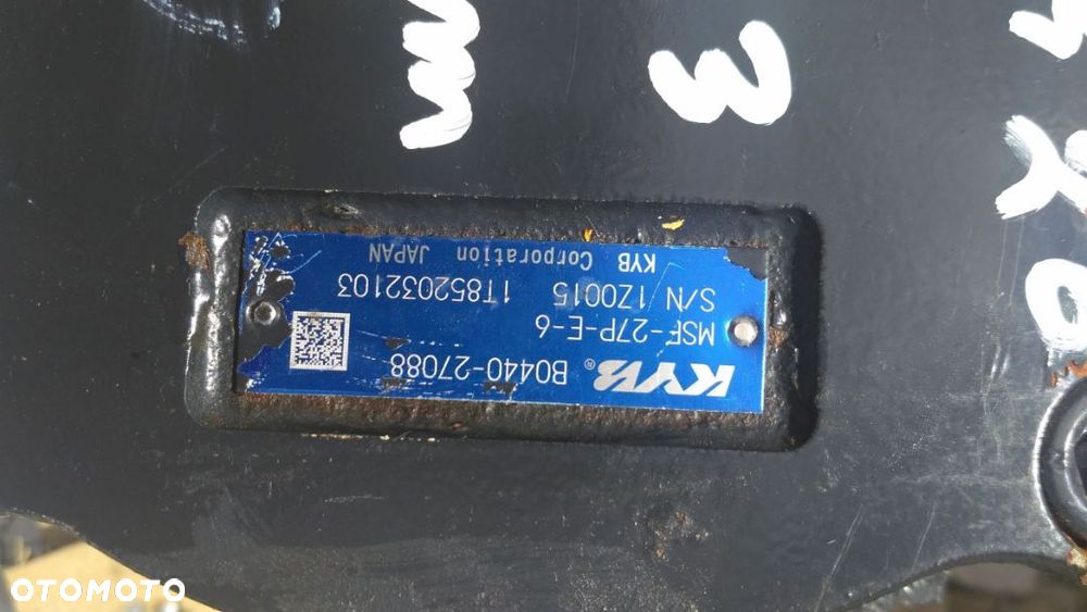 REDUKTOR OBORTU KYB TYP: MSF-27P-E-6 YANMAR VIO-25 4 - 6