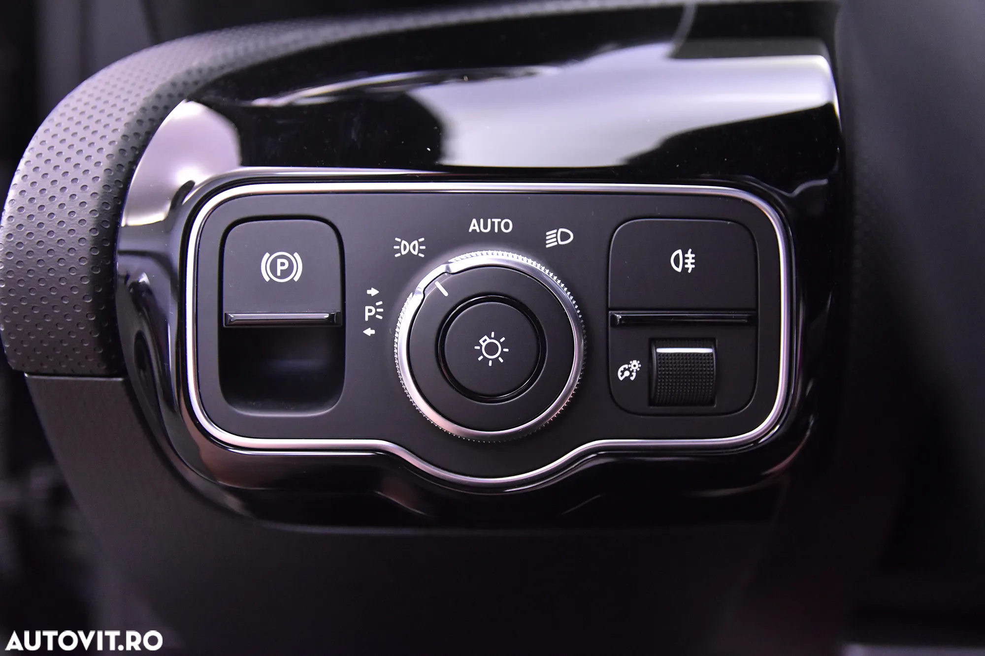 Mercedes-Benz A 250 4Matic 7G-DCT AMG Line - 15