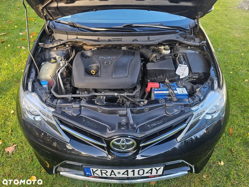 Toyota Auris 1.4 D-4D Luna - 17