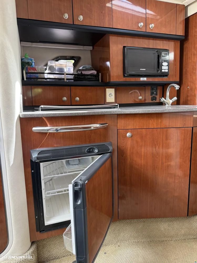 Sea Ray Sundancer 335 - 11