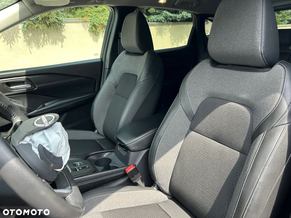 Nissan Qashqai 1.3 DIG-T MHEV N-Connecta - 9