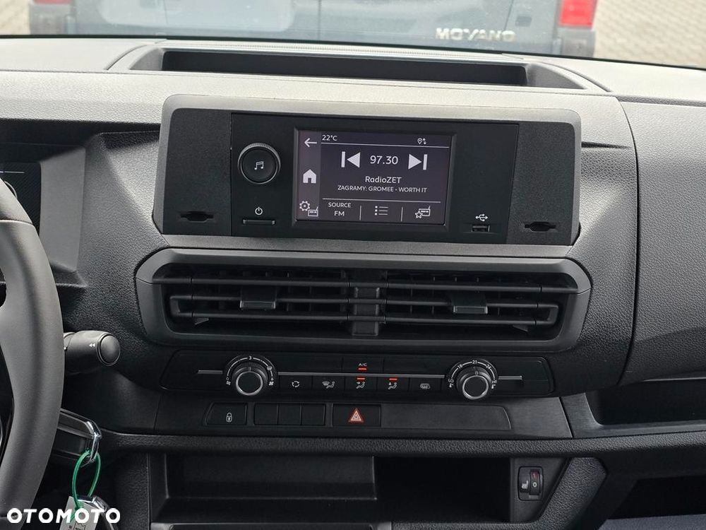 Opel Vivaro 2.2 CDTI XL 3,1t (brygadówka) - 16