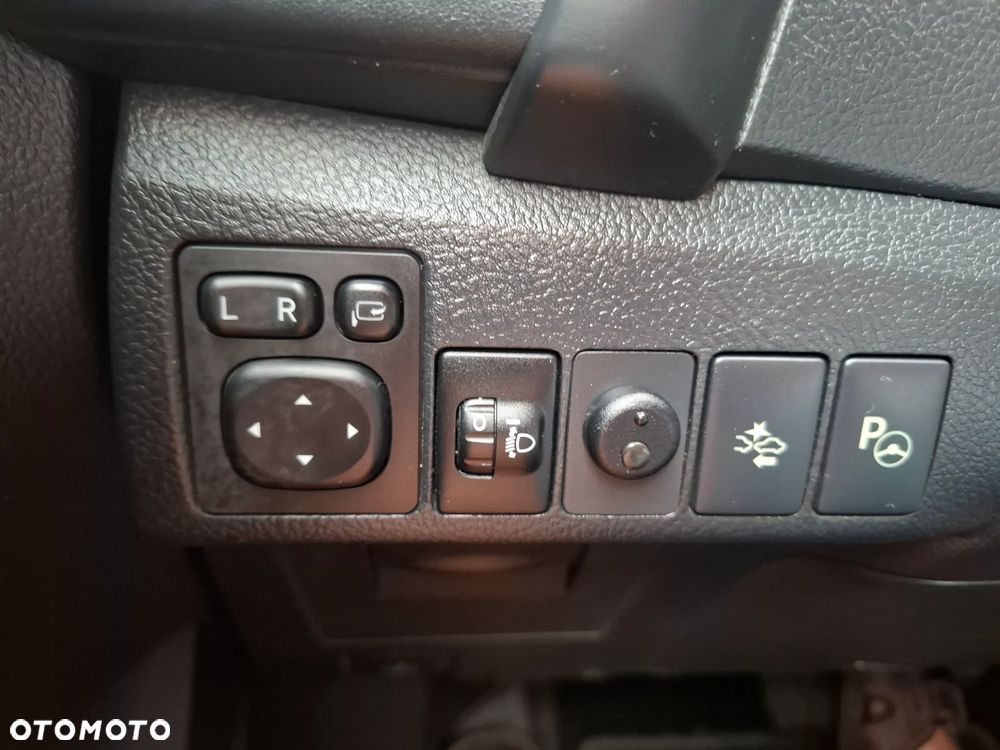 Toyota Auris Hybrid 135 Premium - 17