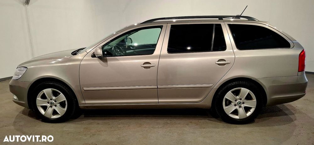 Skoda Octavia 1.6 TDI DPF Ambition - 16