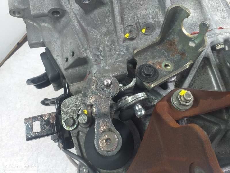 CAIXA VELOCIDADES MAZDA 6 HATCHBACK 2006 - 2