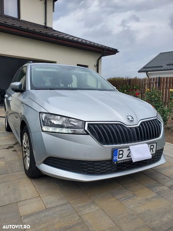 Skoda Fabia - 10