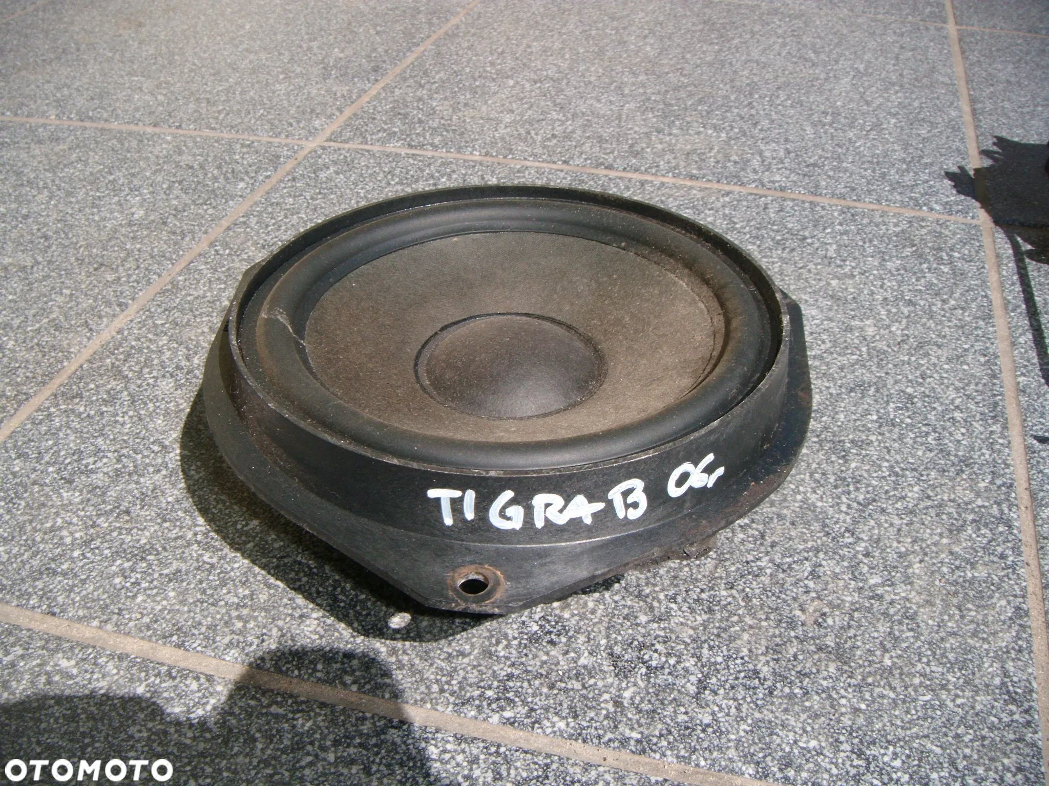 opel tigra b 06r  głośnik w drzwi - 1
