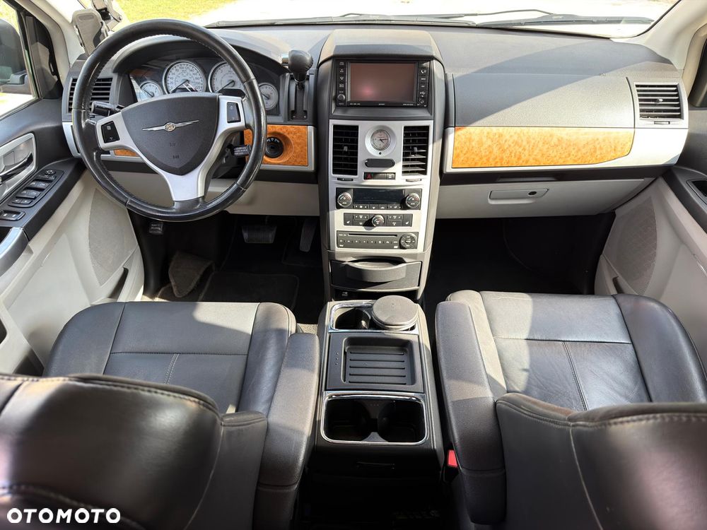 Chrysler Grand Voyager 2.8 CRD Limited - 11