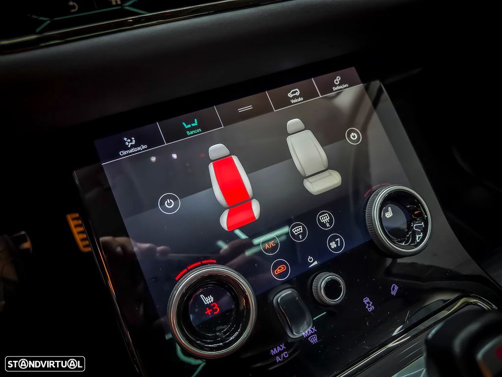 Land Rover Range Rover Evoque P300e R-Dynamic SE - 43
