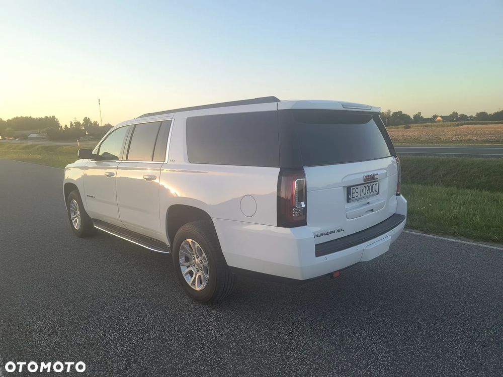 GMC Yukon - 24