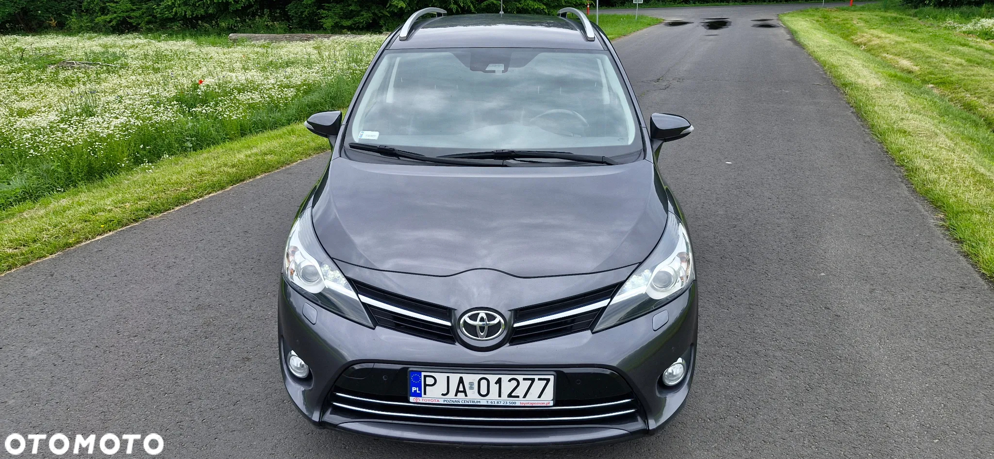 Toyota Verso 1.8 Premium 7os - 5