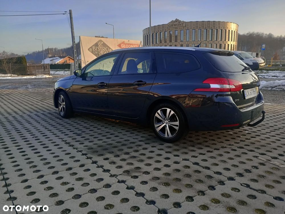 Peugeot 308 1.6 BlueHDi Active S&S - 10