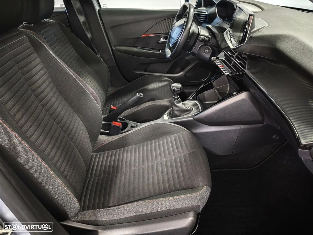 Peugeot 208 1.2 PureTech Active - 22