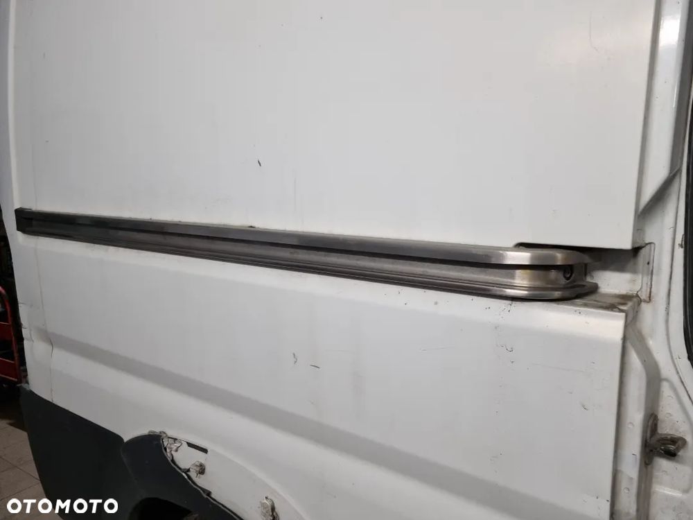 PROWADNICA DRZWI PRAWYCH L2 L3 L4 DUCATO JUMPER BOXER 06+ - 1