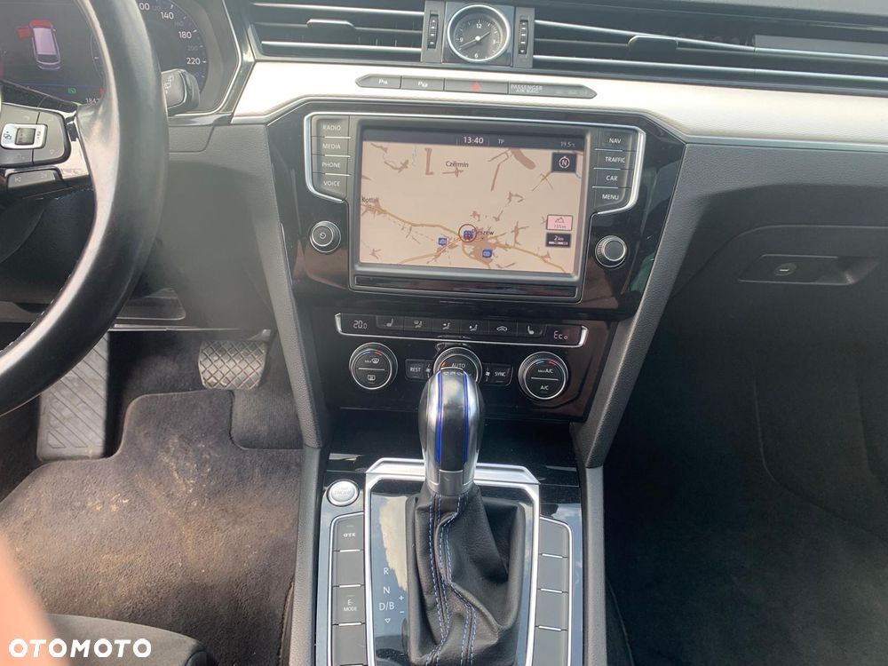 Volkswagen Passat 1.4 TSI Plug-In-Hybrid GTE - 22