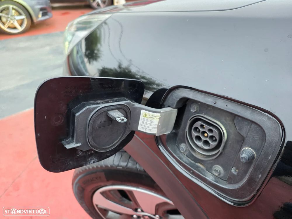 Kia Niro 1.6 GDI PHEV 2WD Aut. Edition 7 - 31