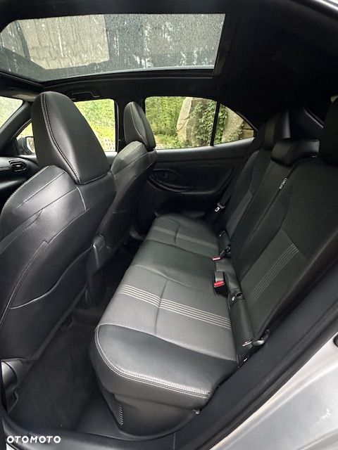Toyota Yaris Cross 130 1.5 VVT-i AWD-i Premiere Edition - 38