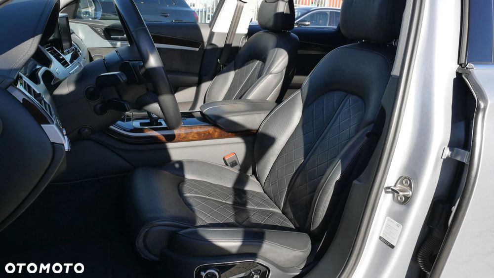 Audi A8 4.2 TDI clean diesel Quattro - 26