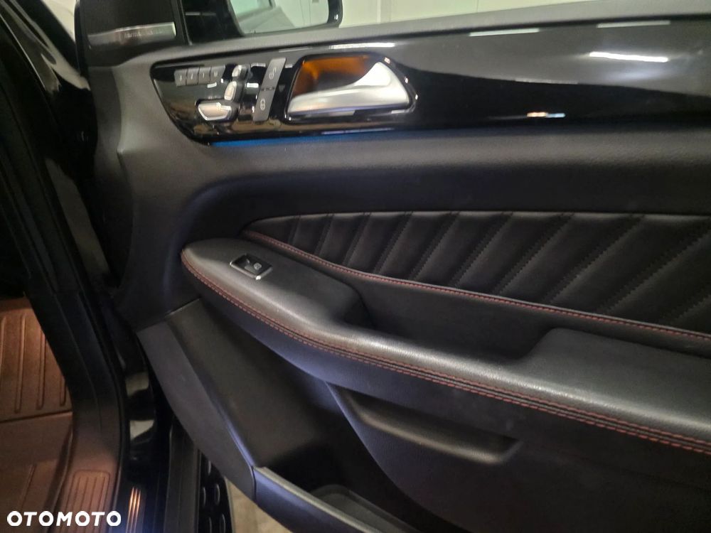Mercedes-Benz GLE AMG 43 4-Matic - 32