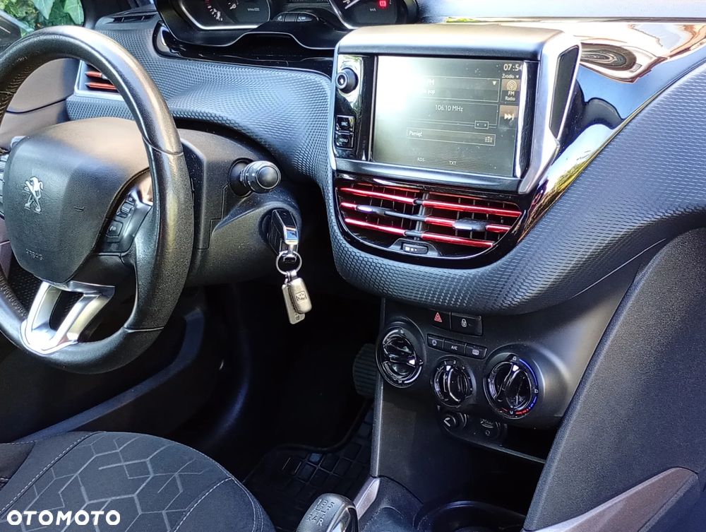 Peugeot 2008 - 17