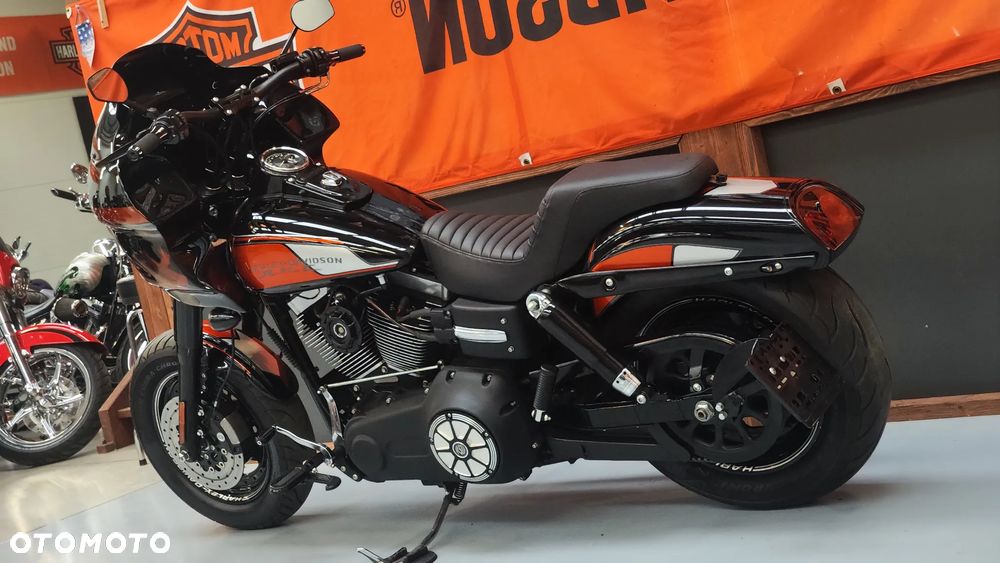 Harley-Davidson Dyna - 7