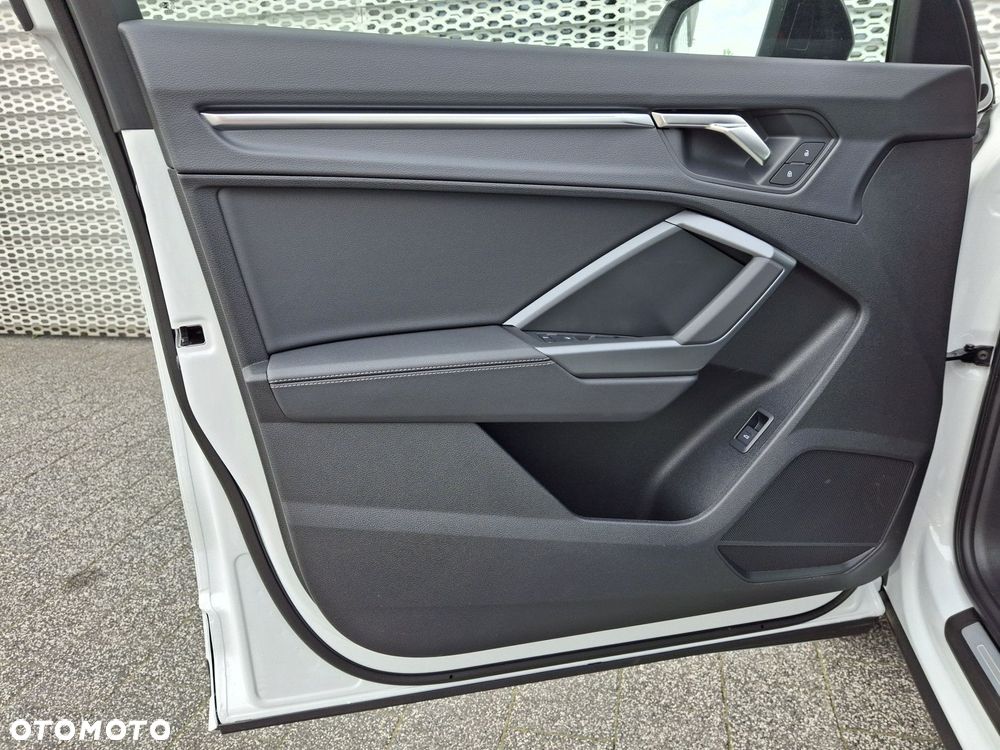 Audi Q3 - 8