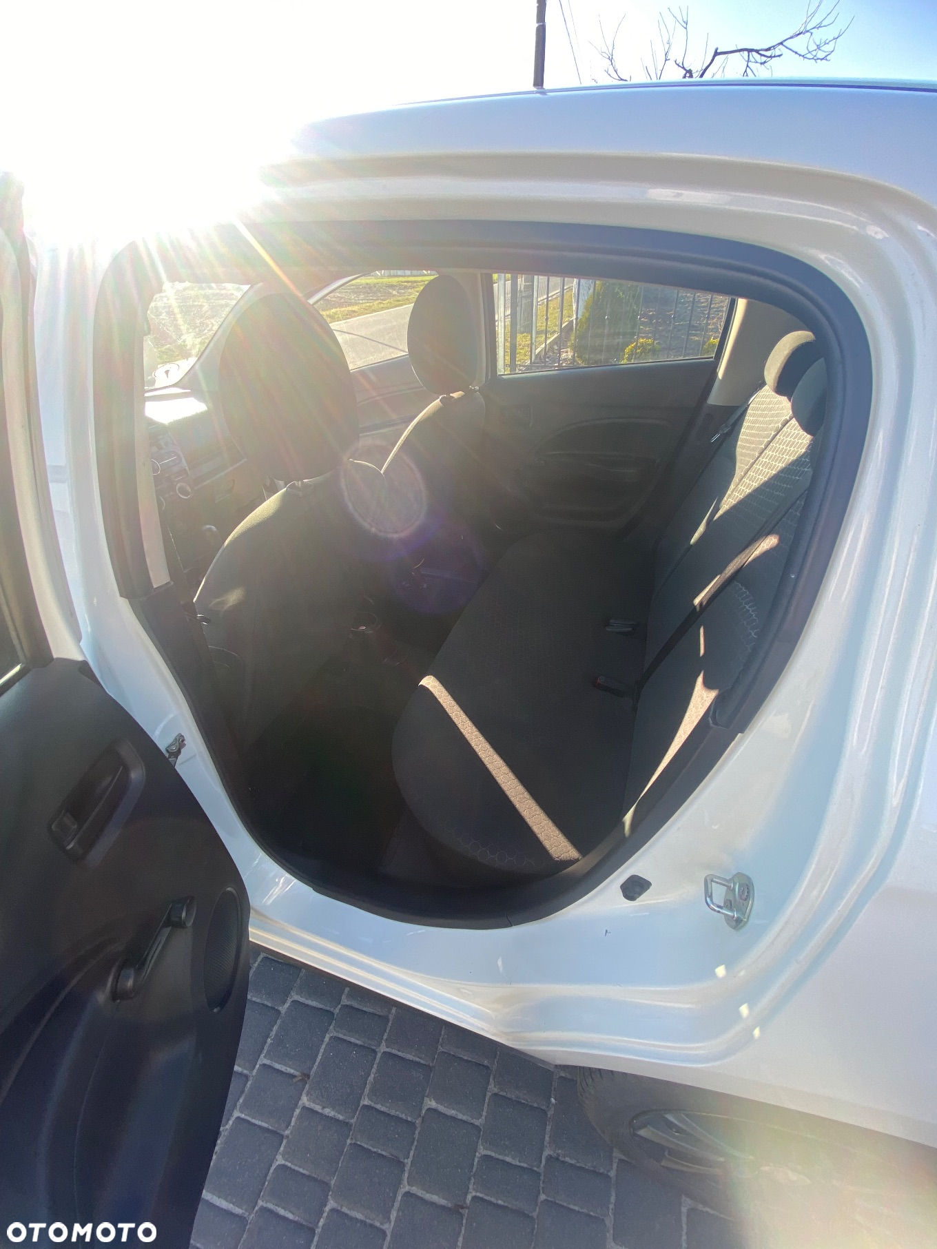 Mitsubishi Space Star 1.0 Inform - 9