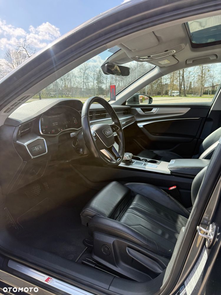 Audi A6 Avant 40 TDI quattro S tronic S line - 11