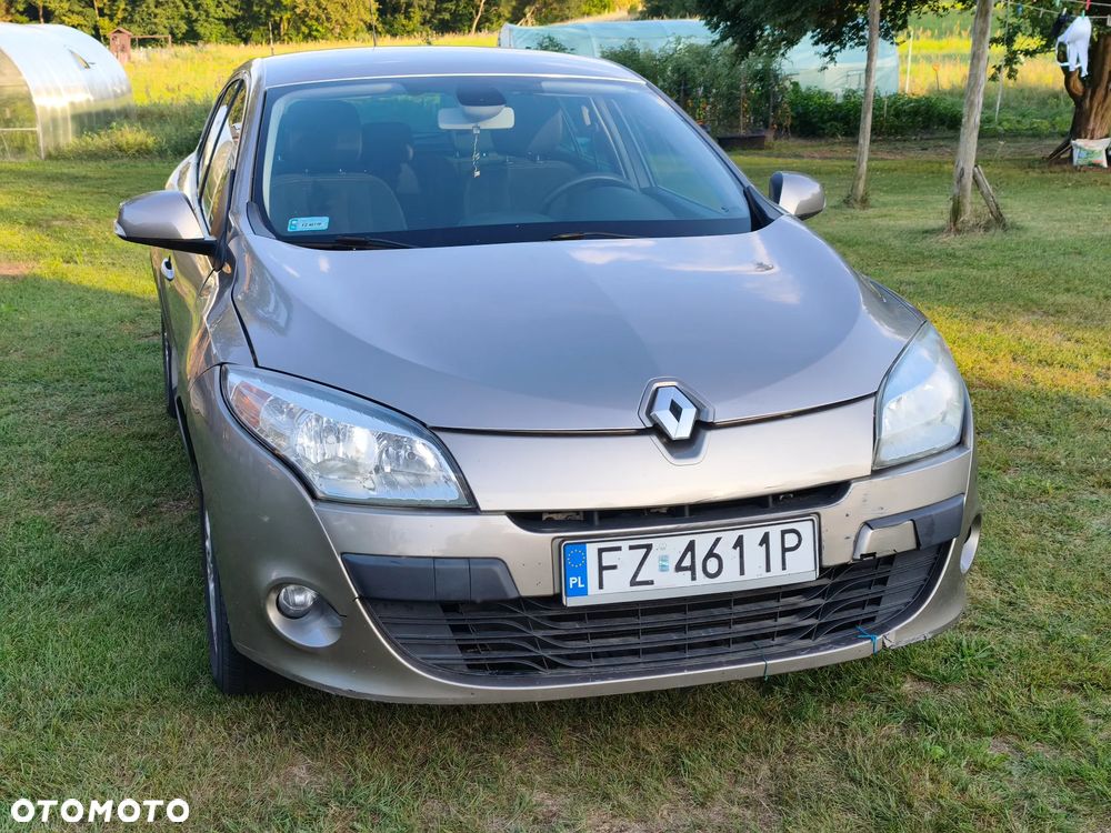 Renault Megane 1.6 16V Color Edition - 12