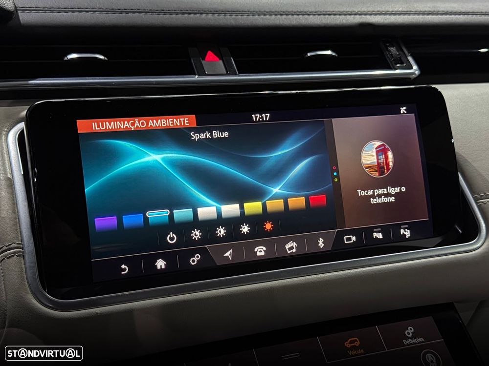 Land Rover Range Rover Velar 3.0 D R-Dynamic HSE - 24