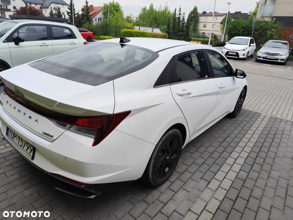 Hyundai Elantra 1.6 Smart - 3