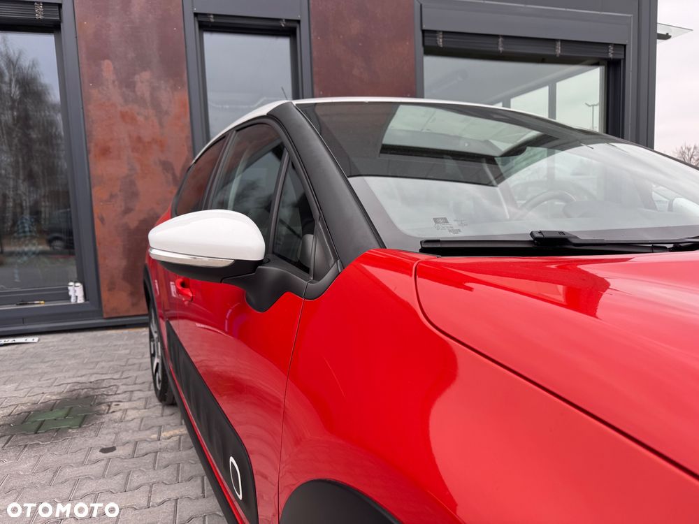 Citroën C3 Pure Tech 82 SHINE - 8