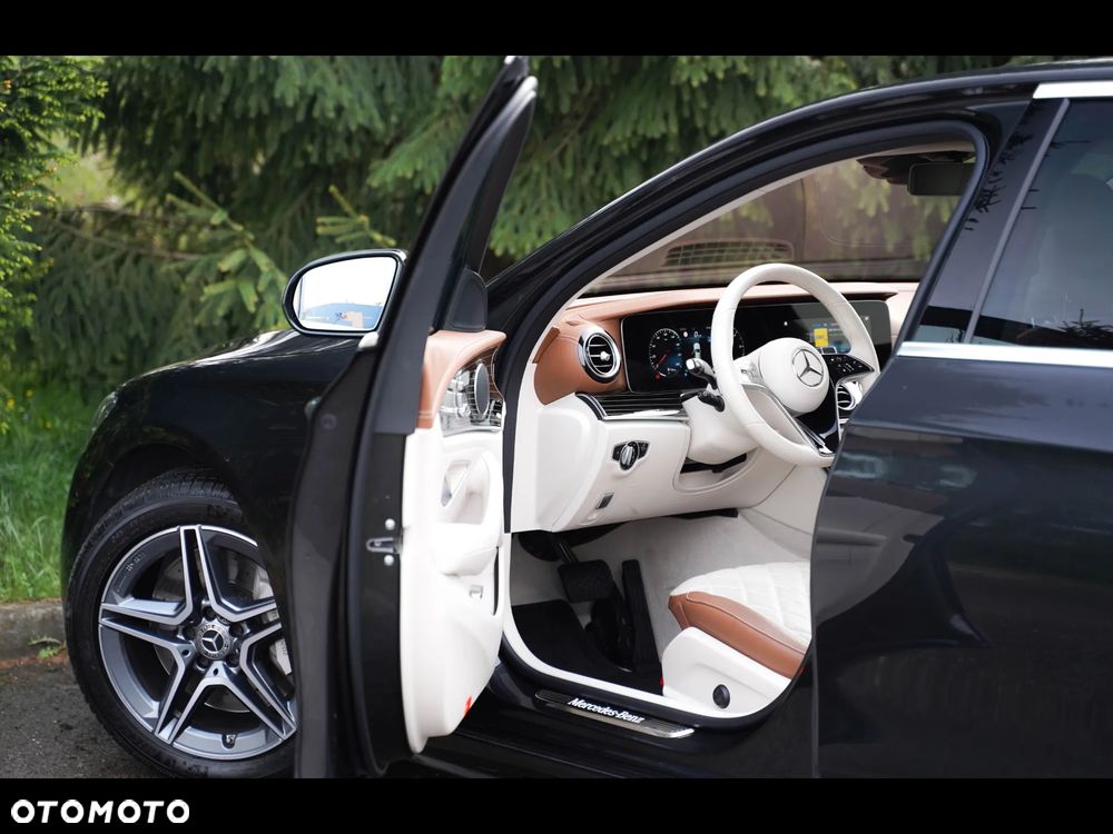 Mercedes-Benz Klasa E 400 d 4-Matic AMG/Avantgarde - 16