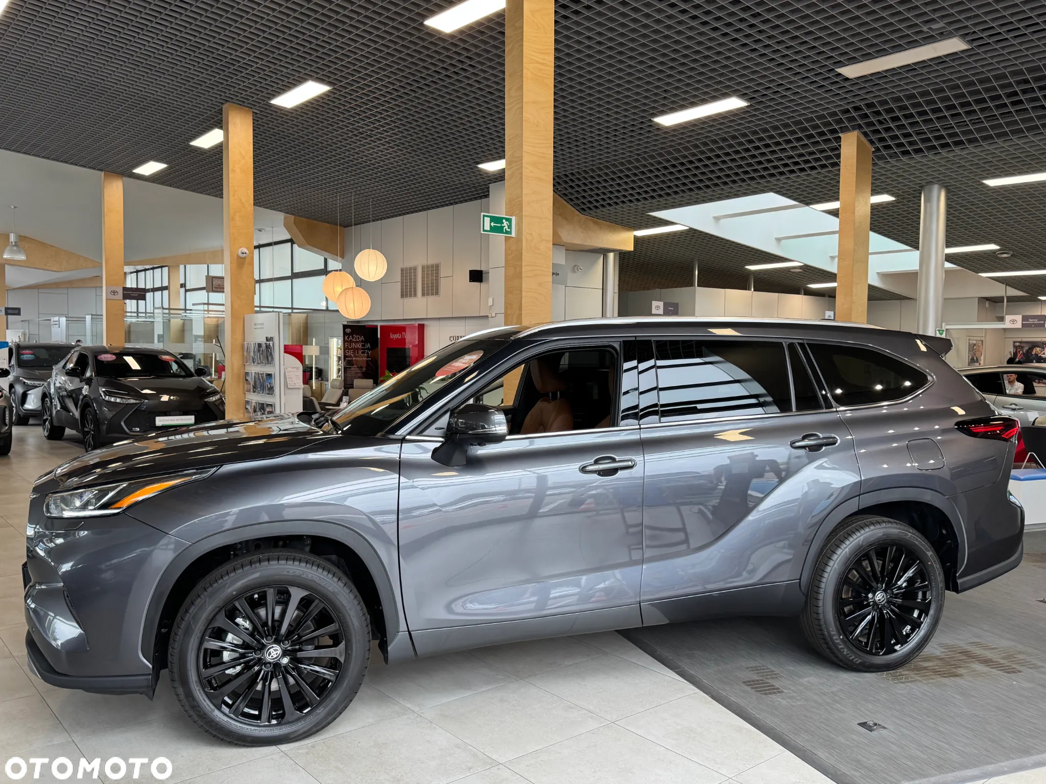 Toyota Highlander 2.5 Hybrid Executive - 4