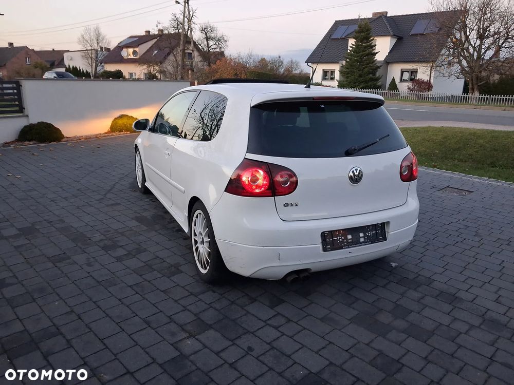 Volkswagen Golf 2.0 GTI - 18