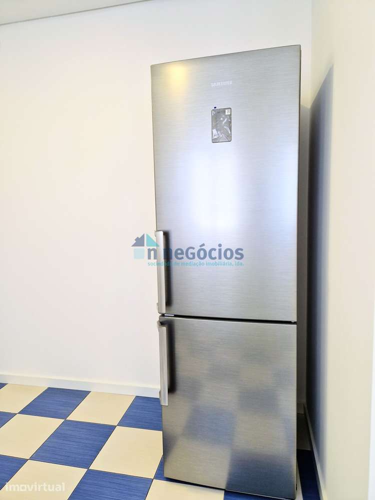 Apartamento T2 em excelente estado! Garagem fechada - Grande imagem: 3/14