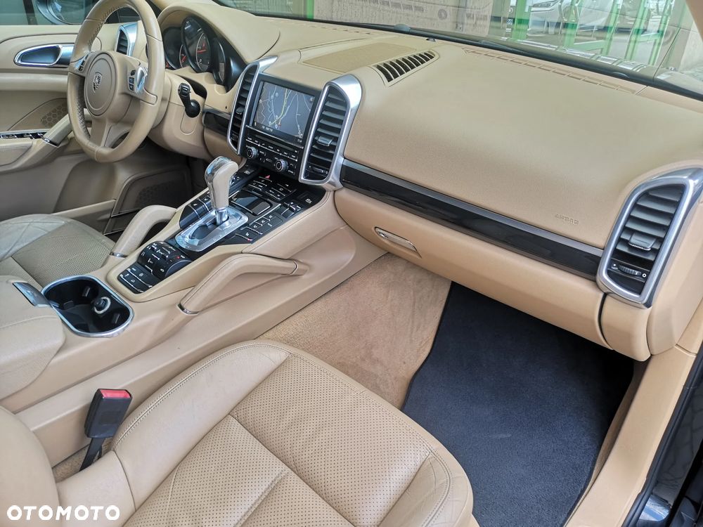 Porsche Cayenne Diesel - 12