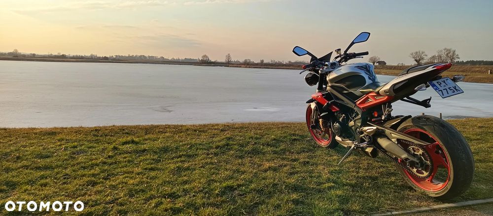 Triumph Street Triple - 3