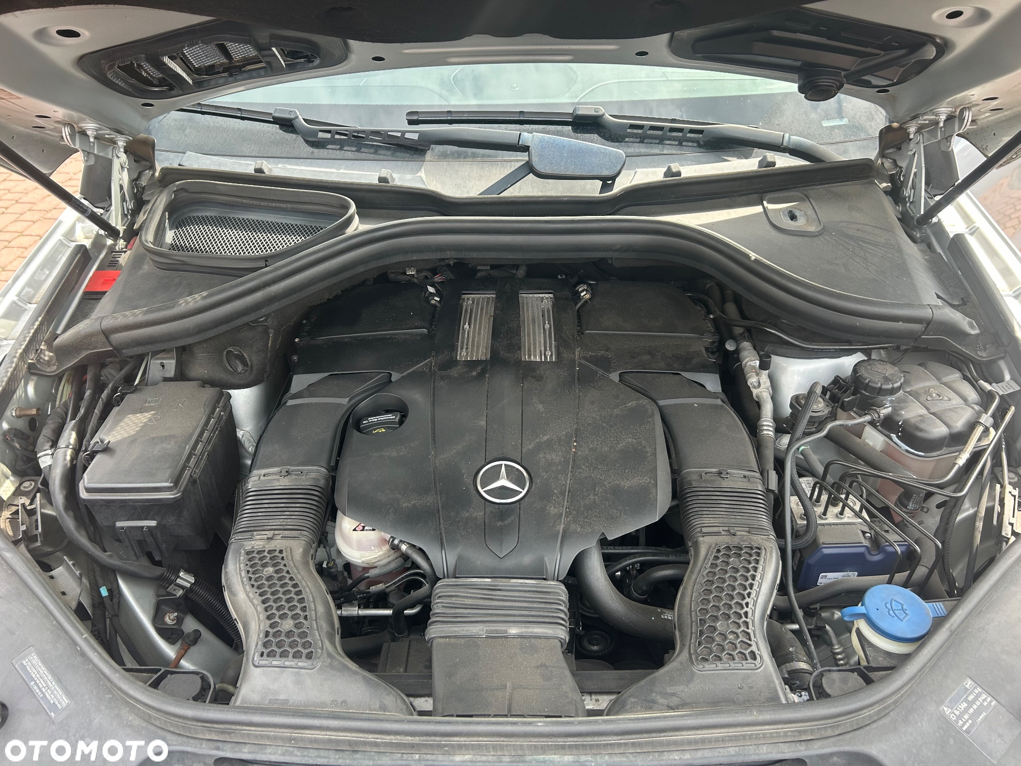 Mercedes-Benz GL 400 4Matic 7G-TRONIC - 22