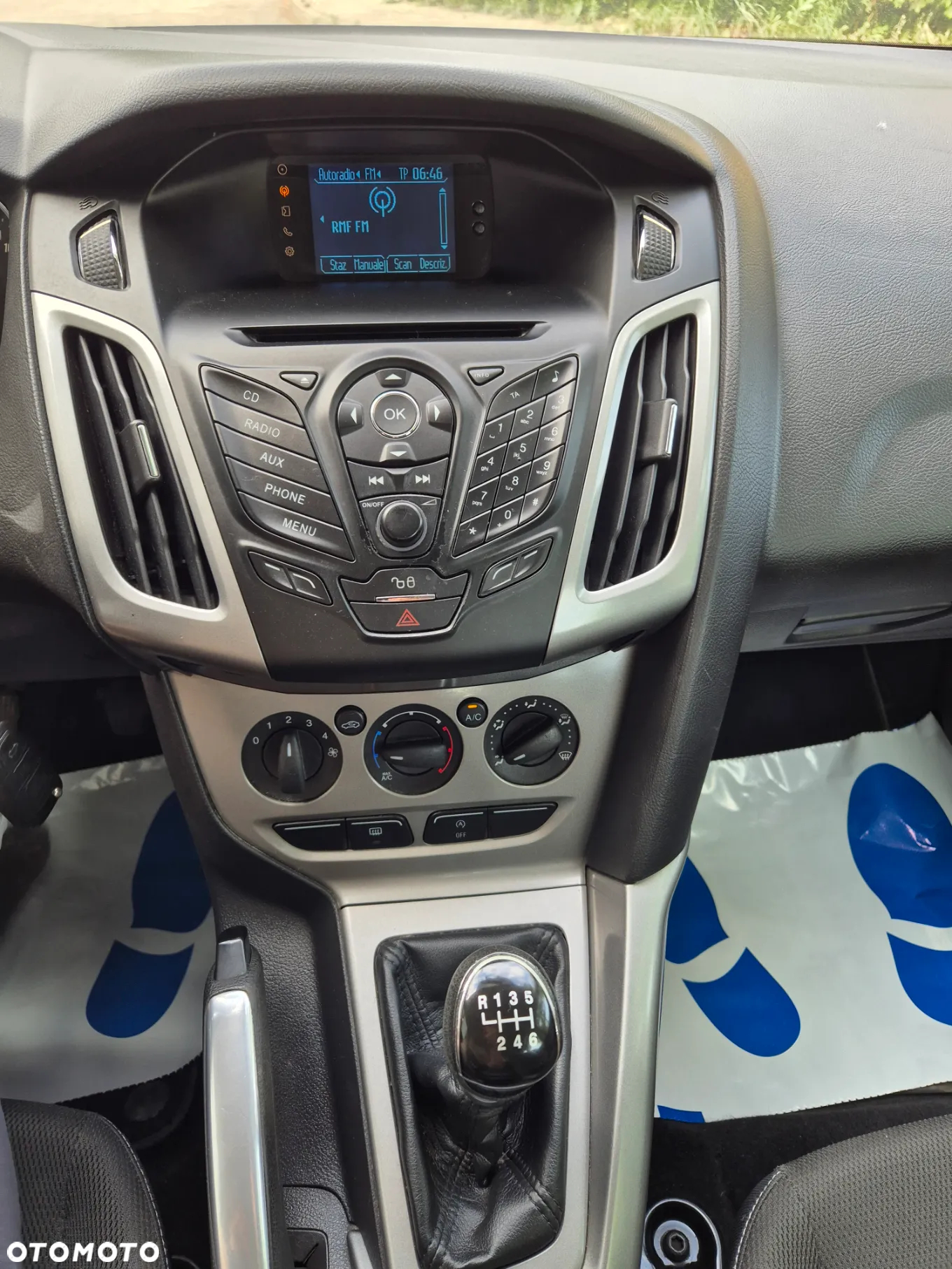 Ford Focus 1.6 TDCi Edition - 16