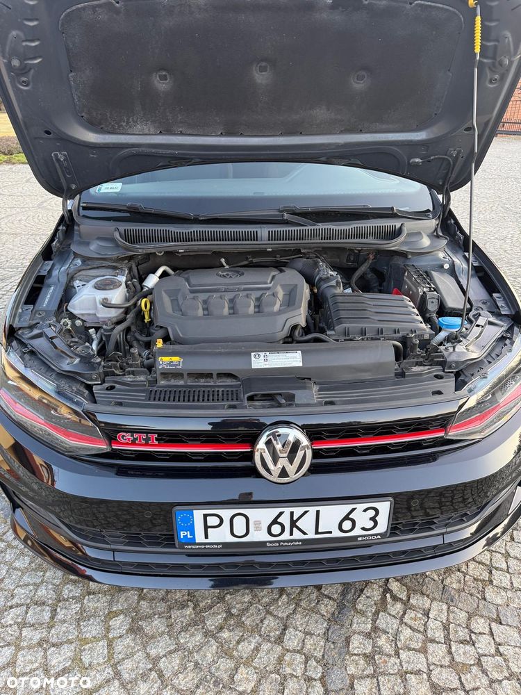 Volkswagen Polo - 18