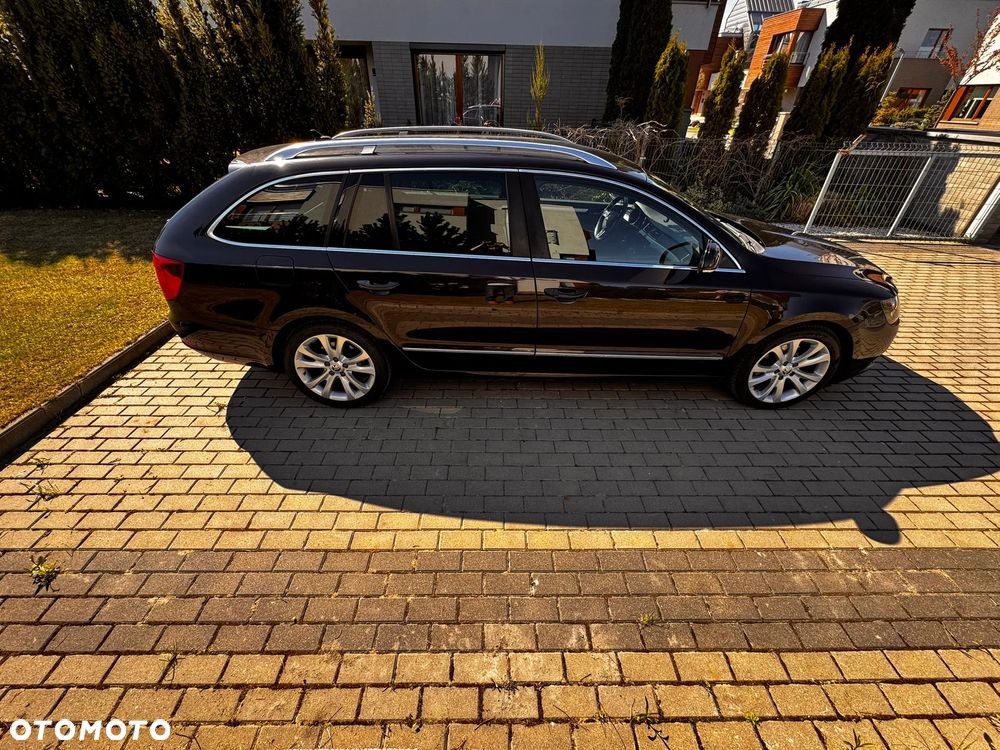 Skoda Superb 2.0 TDI Elegance - 9