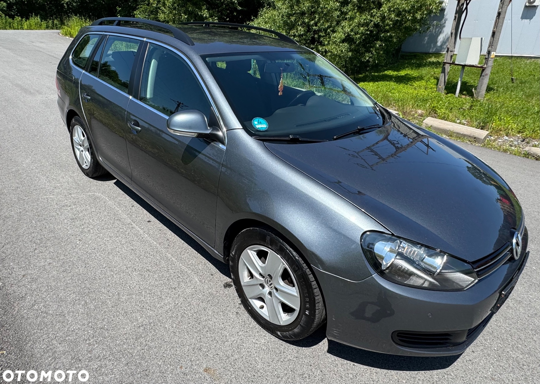 Volkswagen Golf 1.6 TDI DPF Comfortline - 4