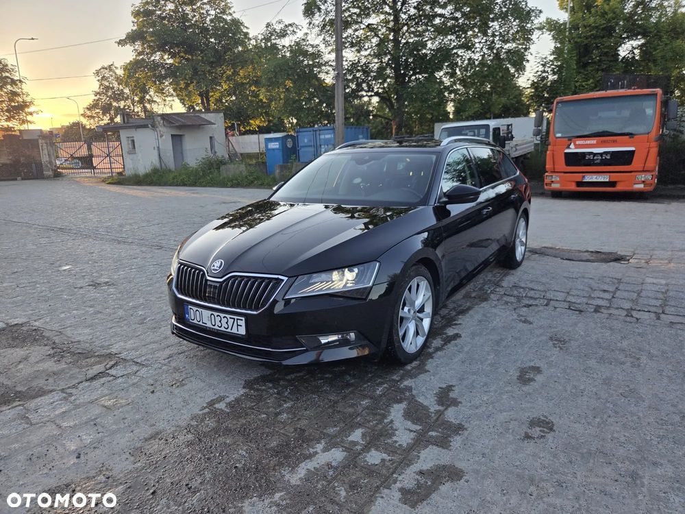 Skoda Superb 2.0 TSI Active DSG - 1